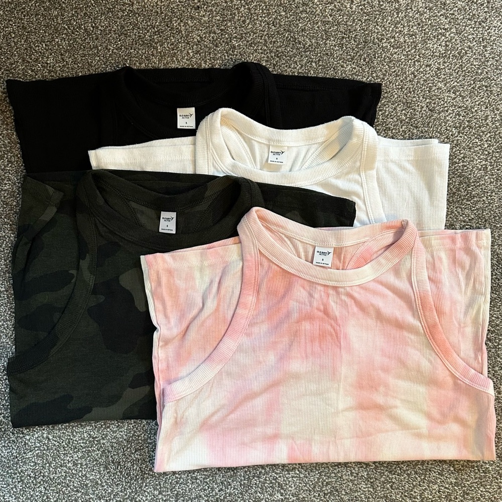 Old Navy tank top bundle